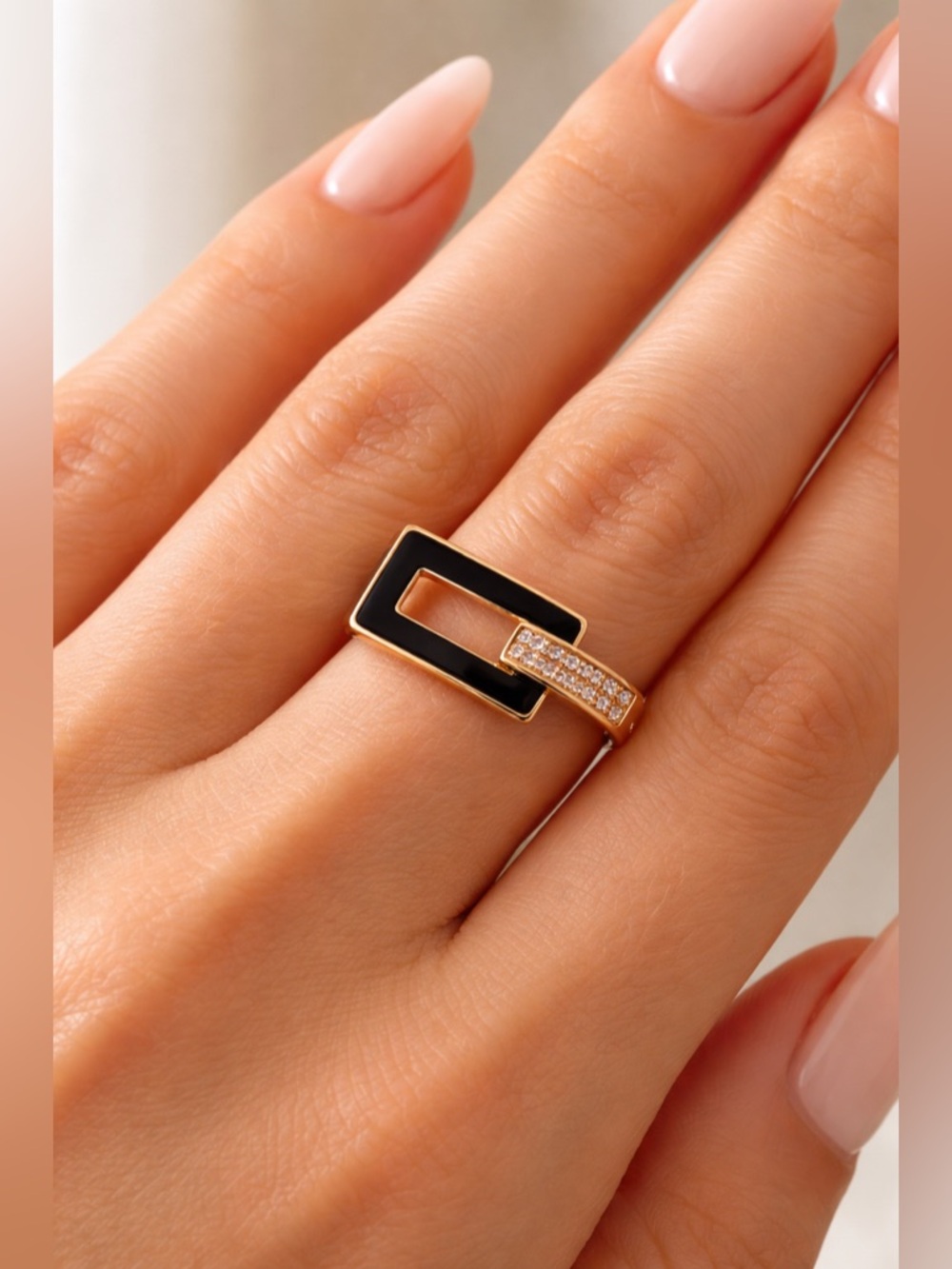 NWOT Adjustable Fashion Ring Sz 8
